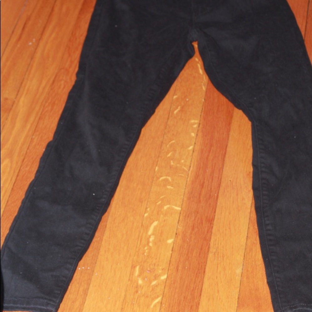 Must Go‼️ NWOT Levis Premium 721 High-Rise Skinny. Read Description👇 - Picture 5 of 6